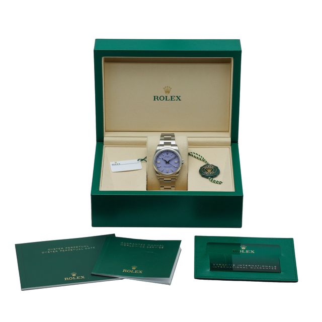 Rolex Oyster Perpetual 126000 Image 7
